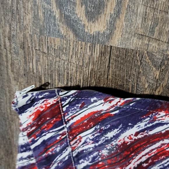 Gently Loved woman's pants multicolor pattern size 7 made by G21 side zip skinny - Picture 8 of 15